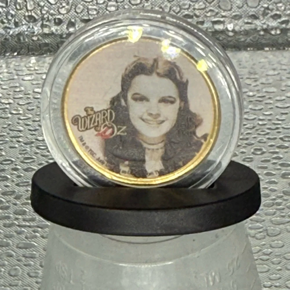 N/A dorothy toto